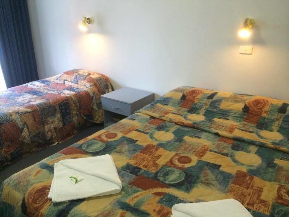 Colac Central Motel ภายนอก รูปภาพ
